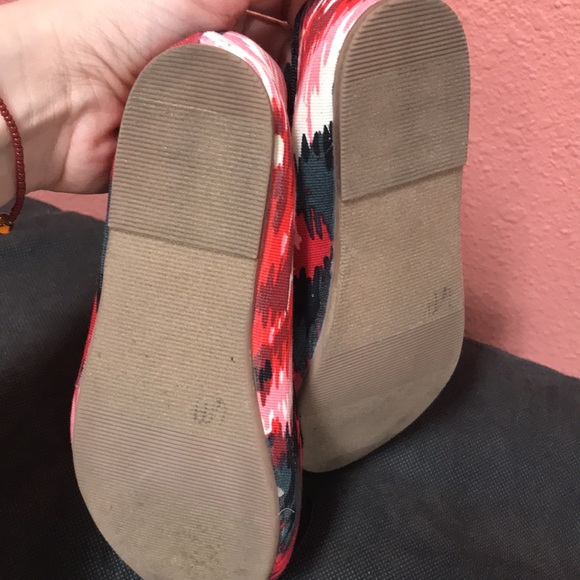 Gap toddler girl flat shoes size 11 - Picture 3 of 5